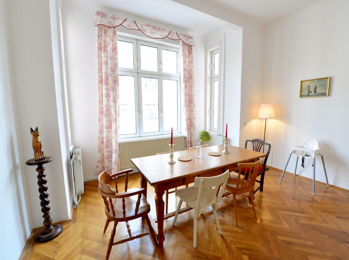Classy Apartment, 10 Min To The Centre Wien Exteriör bild